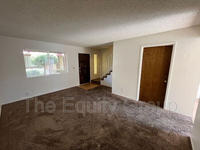 Foto del edificio - 840 N Williford Dr