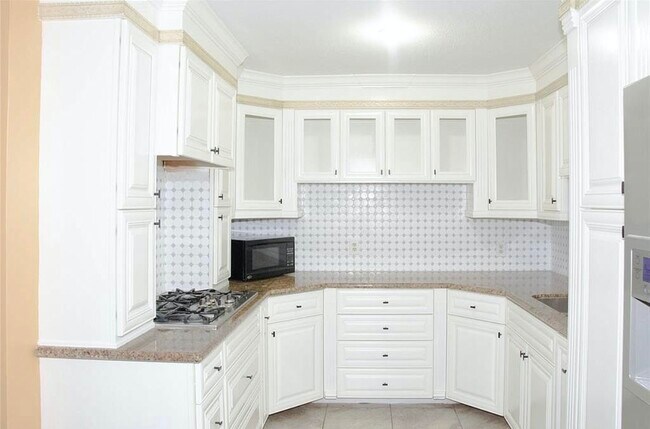 Building Photo - 3528 Suiter Way