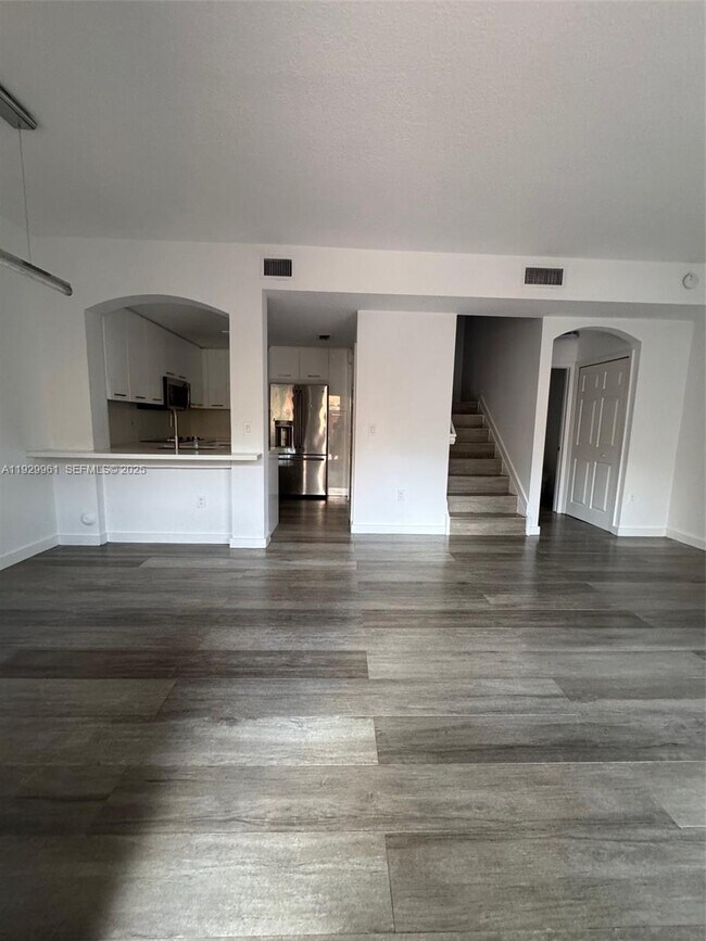 Foto del edificio - 11411 NW 60th St