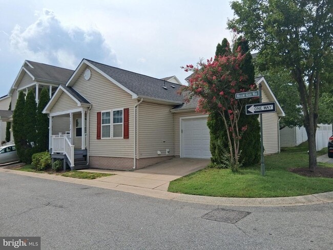 Building Photo - 7300 Willow Glen Way