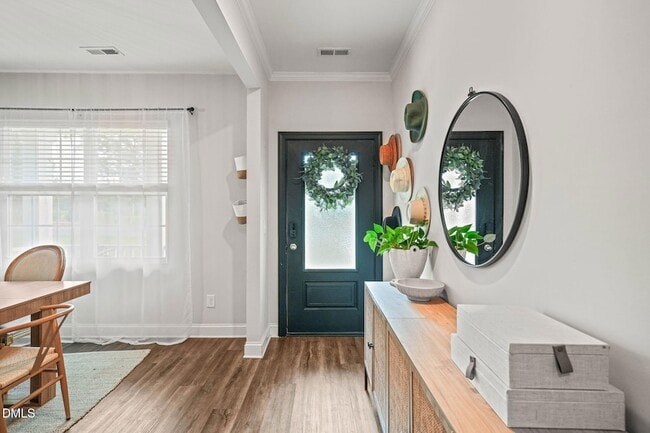 Building Photo - 947 Weatherby Ln