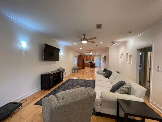 Foto del edificio - 3 Bedroom House in Port Allen