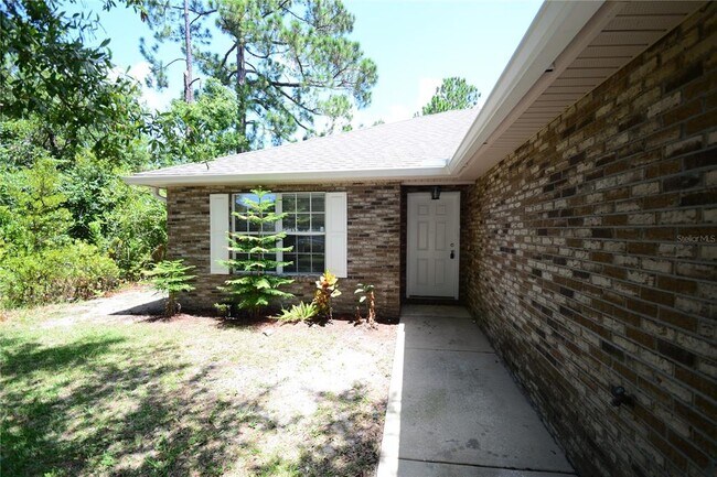 Building Photo - 33 Rosepetal Ln