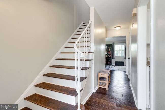 Building Photo - 12707 Harborview Ct