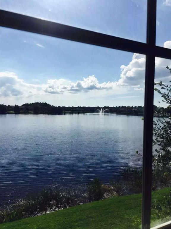 Foto del edificio - 9020 Lake Chase Island Way