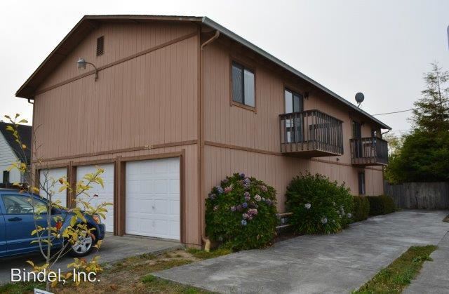 Primary Photo - 2302 Arbutus St