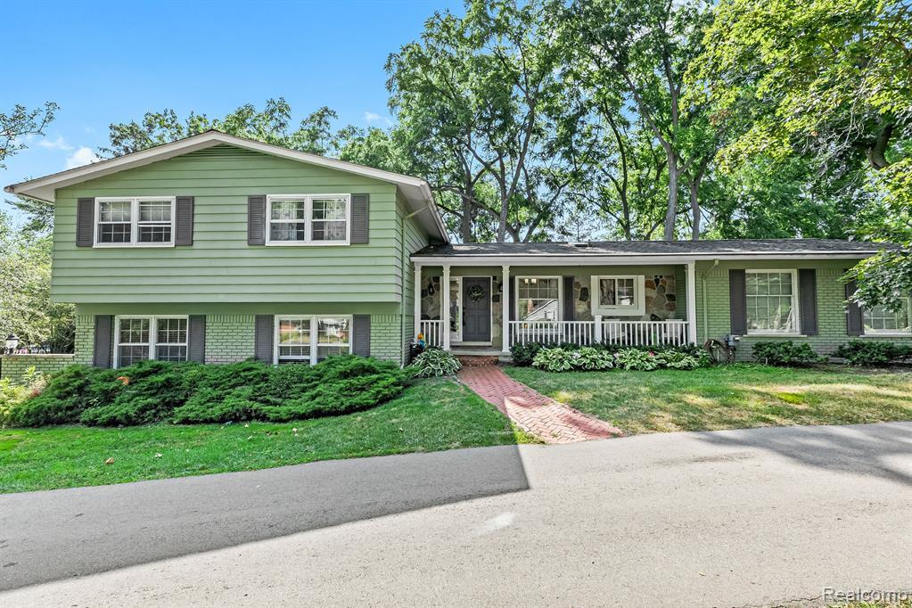 4270 Sunningdale Dr, Bloomfield Township, MI 48302 House Rental in