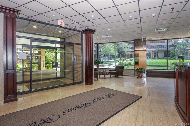 Building Photo - 25 Rockledge Ave
