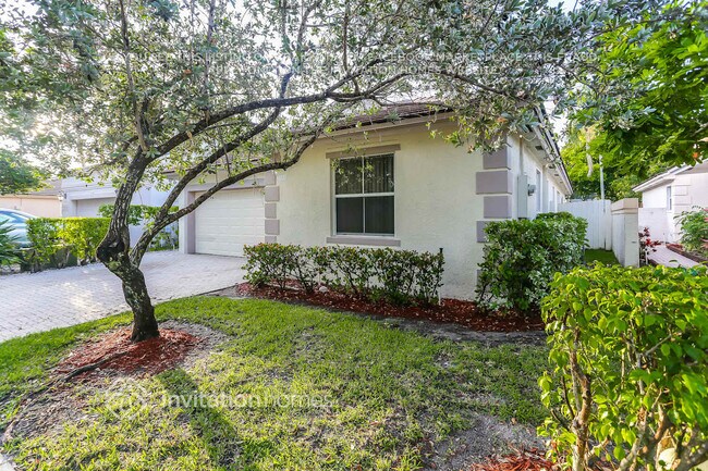 Foto del edificio - 7333 NW 1st Manor