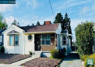 Building Photo - 1924 Almond Ave