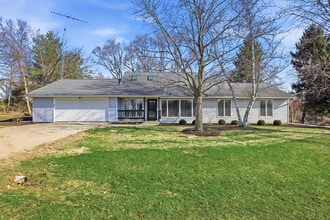 Building Photo - 6582 Lakeside Rd