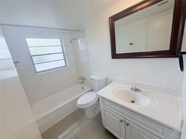 Foto del edificio - 7755 SW 86th St