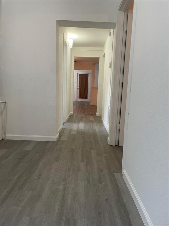 Foto del edificio - 4623 Dunnam Rd