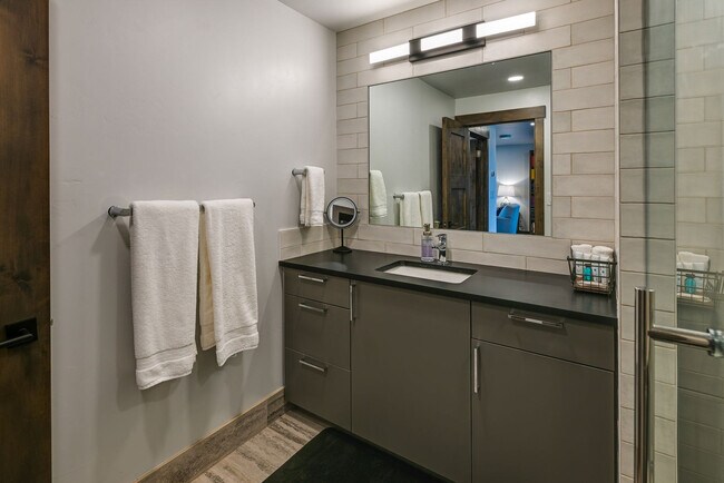 Foto del edificio - 33840 Beaver Pl