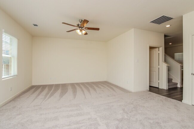 Foto del edificio - 1801 Sandlin Dr