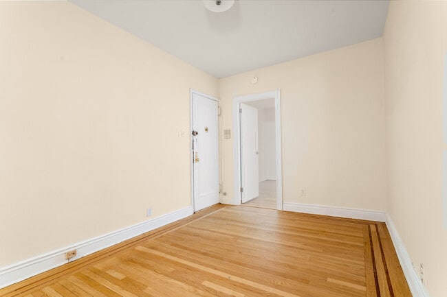 Building Photo - 52-25 Skillman Ave