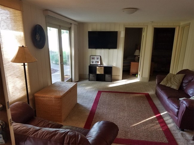 Foto del edificio - 11541 N Shore Dr