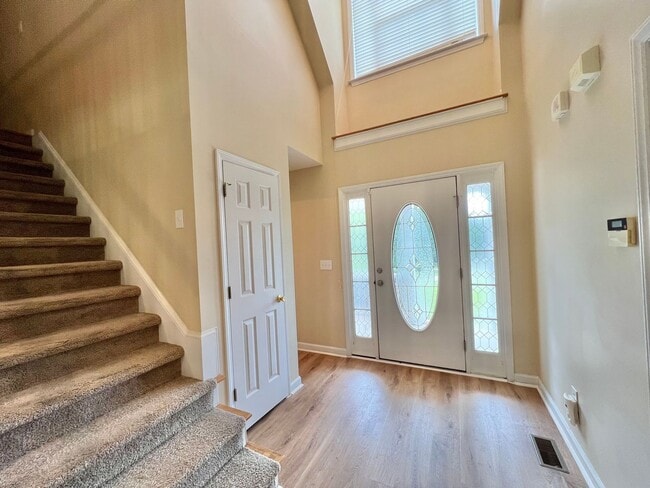 Building Photo - Charming 4BD, 3BA Raleigh Home on a Large ...