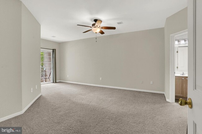 Building Photo - 4523 Deer Path Rd