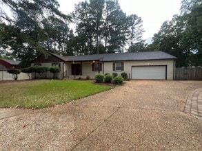 Building Photo - 5 Dunwoody Cir