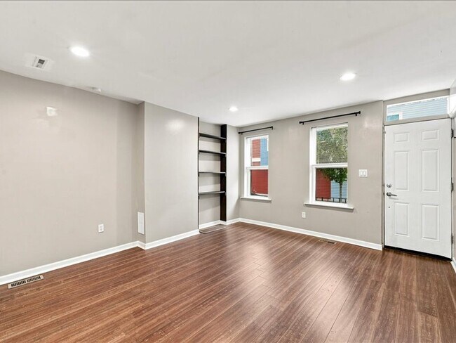Foto del edificio - 521 Cantrell St