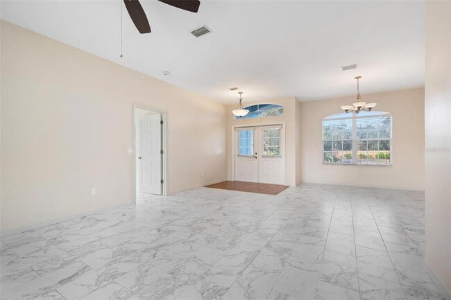 Building Photo - 2280 De Vore St