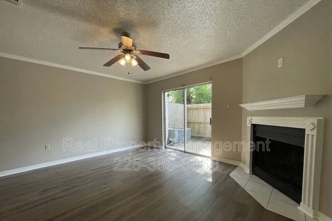 Foto del edificio - 920 W Tony St