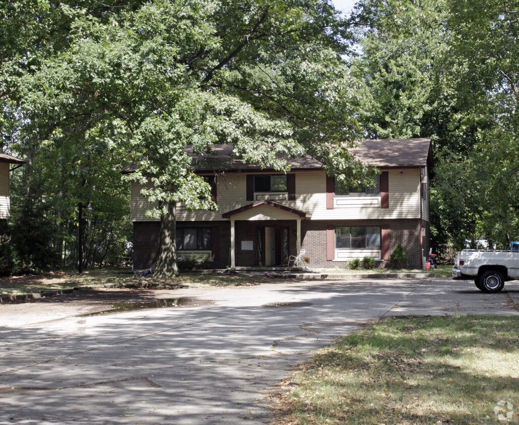 Primary Photo - 1200 Fruit St