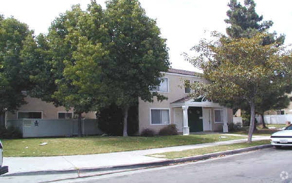 Building Photo - 531 S K St