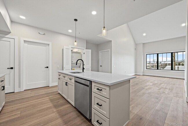 Foto del edificio - 80 Division St