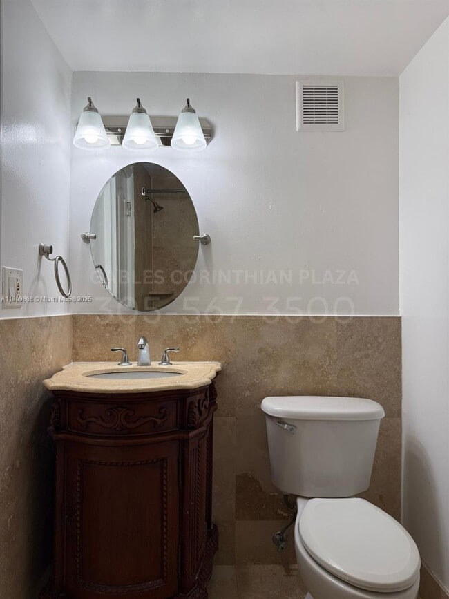 Foto del edificio - 22 Salamanca Ave