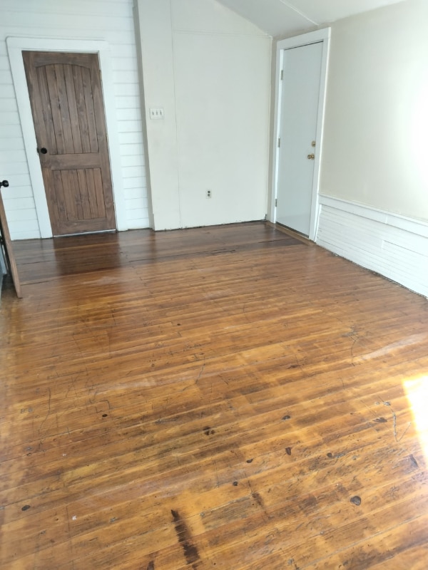 Building Photo - 1021 N 27th St