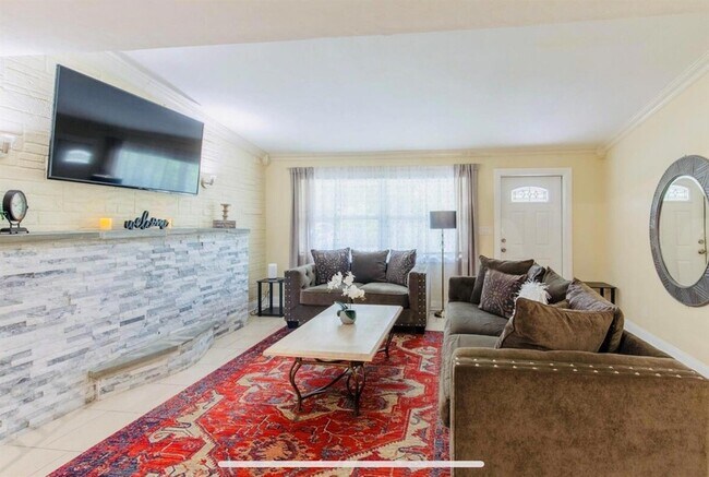 Foto del edificio - 279 Hach Ln