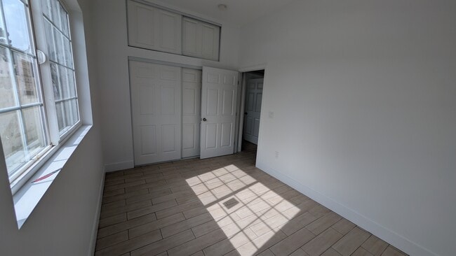 Building Photo - 20744 Elaine Ave