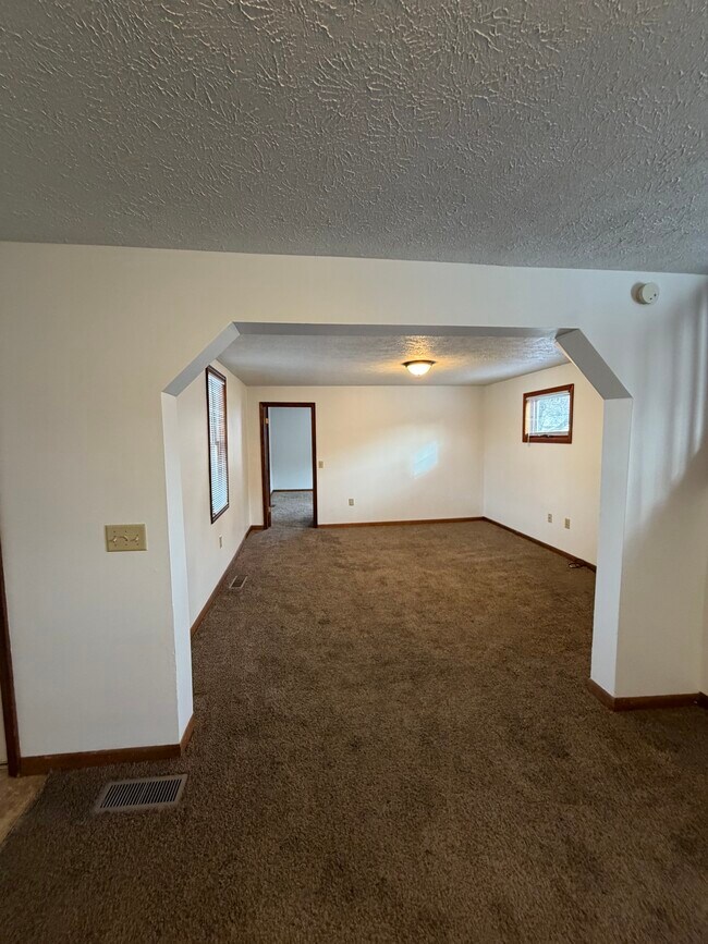 Foto del edificio - 687 W Ml St