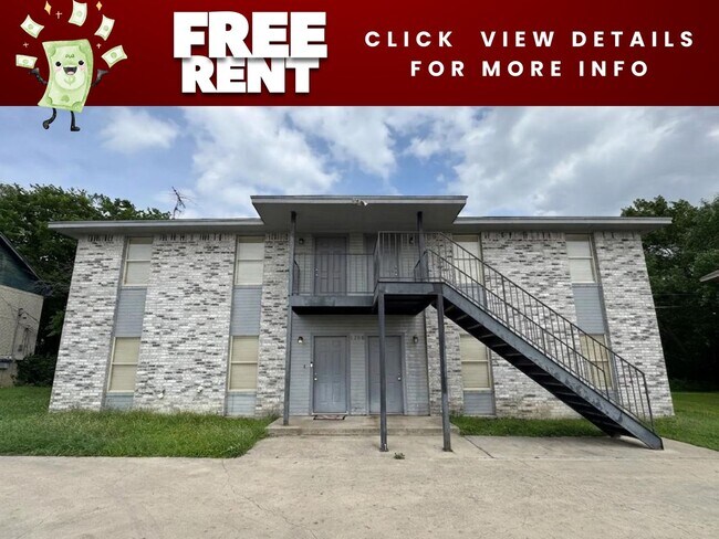 Building Photo - 1708 Benttree Dr