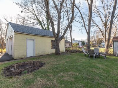 Building Photo - 120 Linden Ave