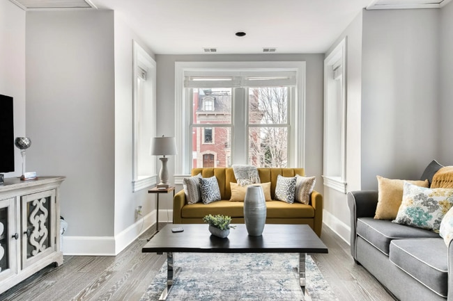 Photo - 901 A St NE Apartment