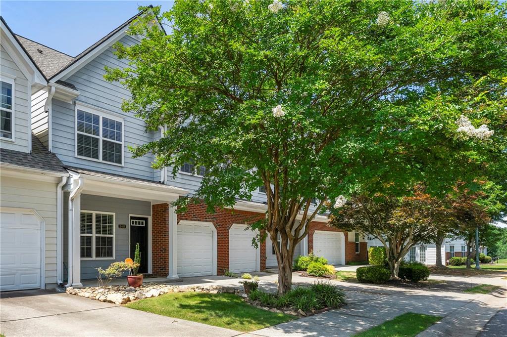 Foto principal - 2415 Clock Face Ct