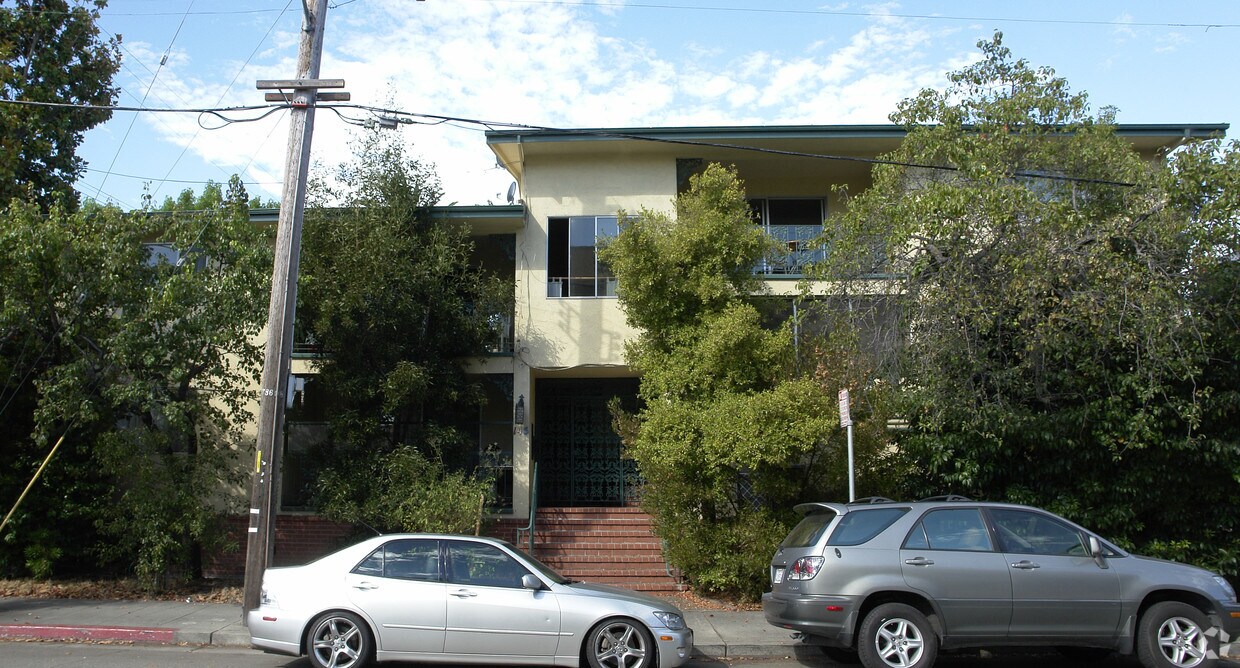 Primary Photo - 145 Bayo Vista Ave