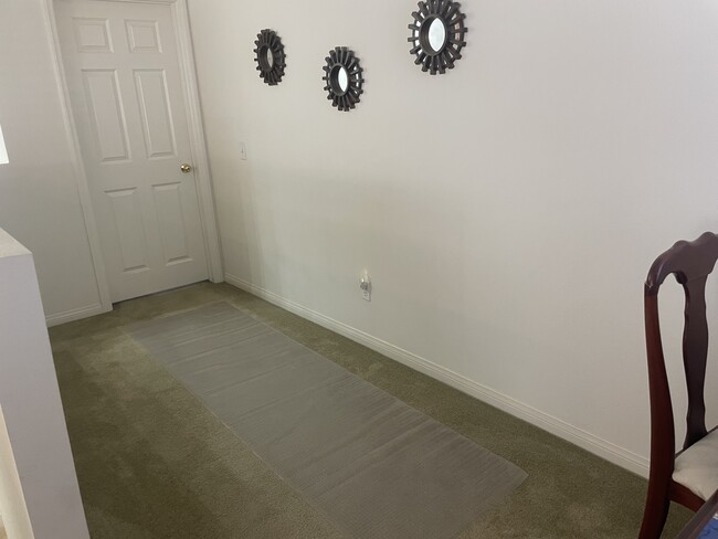 Building Photo - 3410 Sequoia Ct