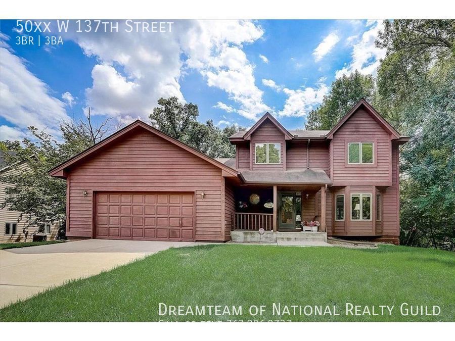 Foto principal - Pet Friendly, Well-Maintained Home w/ Gorg...