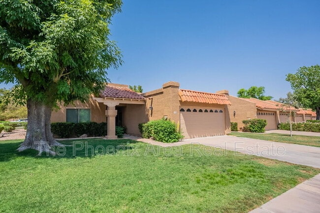 Foto del edificio - 9128 E Gelding Dr