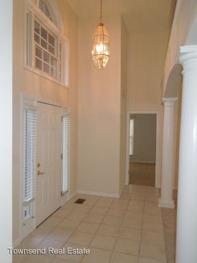 Building Photo - 1328 Steeple Run Dr