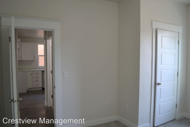 Building Photo - 2 br, 1 bath House - 520 E Gallacher Place