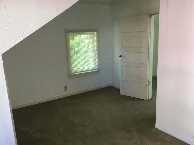 Building Photo - 9336 N Pier Park Pl