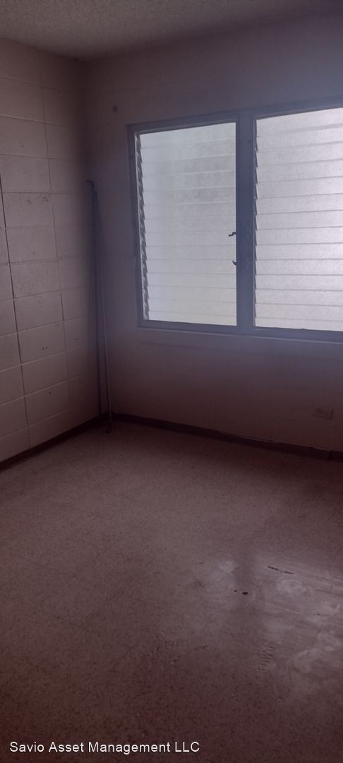 Building Photo - 2 br, 1 bath House - Na Pali Gardens 45-53...