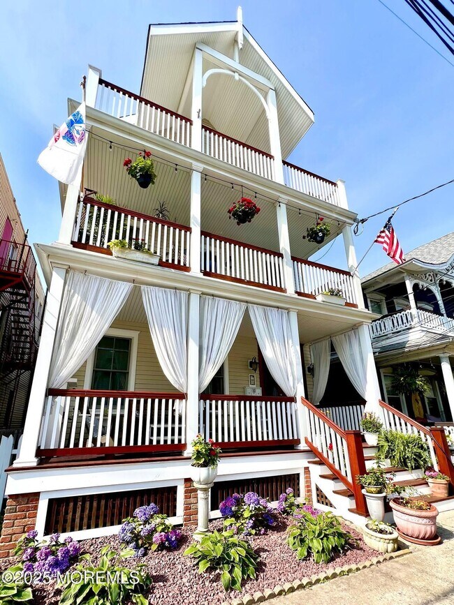 Foto del edificio - 34 Embury Ave