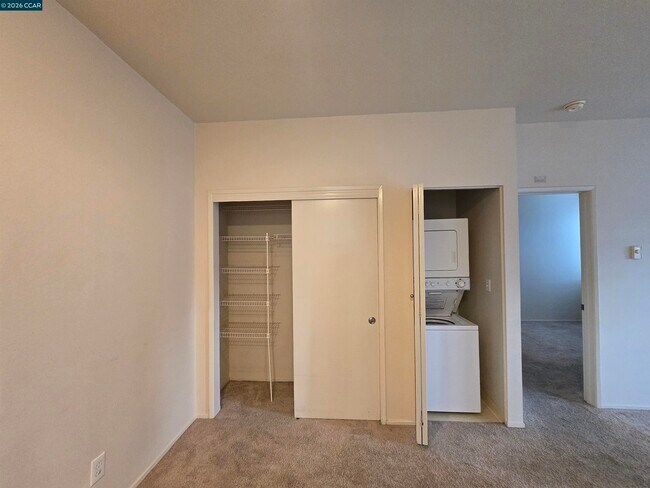 Foto del edificio - 161 Marina Lakes Dr