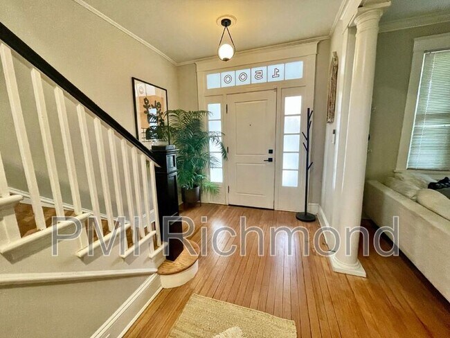 Foto del edificio - 1500 Oakwood Ave